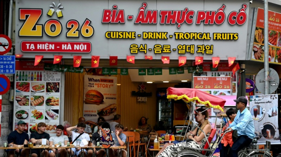 Hanoi curbs kerb culture as city clamps down on pavement vendors