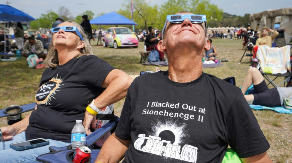 Au Texas, voyage nocturne de quatre minutes, le temps d'une &eacute;clipse