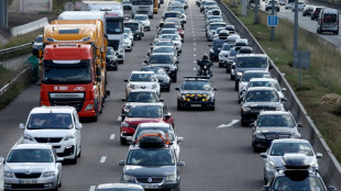 Nouvelle campagne de la s&eacute;curit&eacute; routi&egrave;re avant le chass&eacute;-crois&eacute; de l'&eacute;t&eacute;