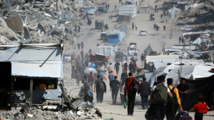 Trump denuncia a fome em Gaza; Israel prossegue com bombardeios