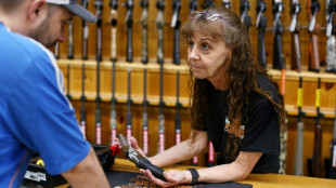 Au Canada, ru&eacute;e sur les armes de poing avant un possible gel des ventes