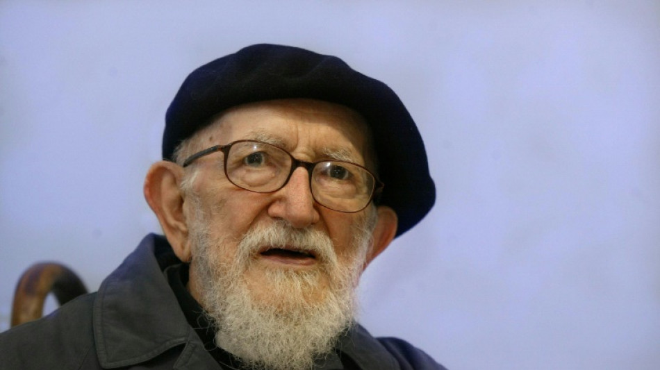 Affaire abb&eacute; Pierre: la justice n'ouvrira pas d'enqu&ecirc;te, la non-d&eacute;nonciation des faits est prescrite