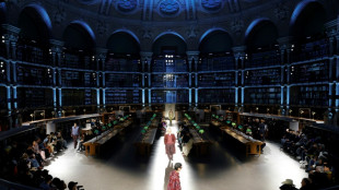 Fashion week: &agrave; Paris, l'homme est une femme comme les autres