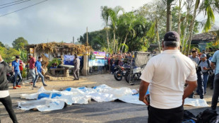Seventeen dead in Honduran bus crash