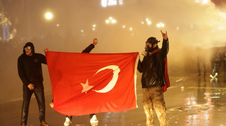 Turquie: la contestation continue apr&egrave;s l'incarc&eacute;ration du maire d'opposition d'Istanbul