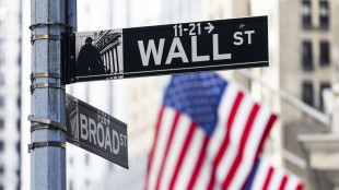 Wall Street apre debole, Dj -0,12%, Nasdaq -0,15%