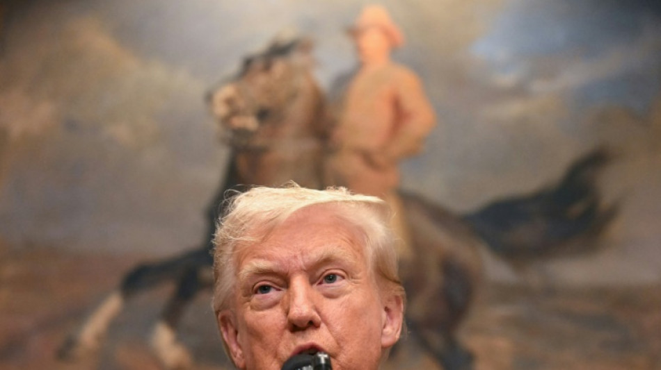 Trump announces new tariffs as deadline nears