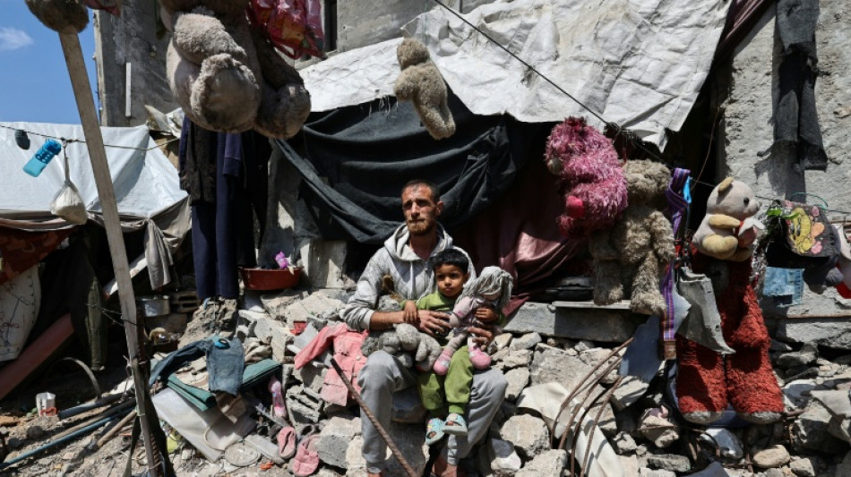 La Defensa Civil de Gaza reporta al menos 29 muertos en bombardeos israel&iacute;es