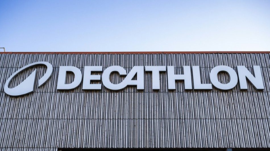 Decathlon, acusado de beneficiarse del trabajo forzado de uigures en China, seg&uacute;n medios