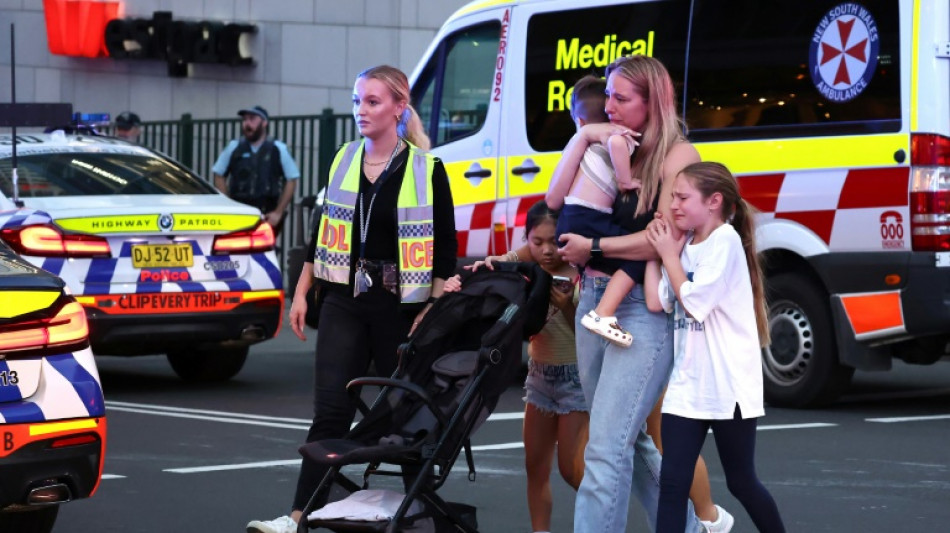 Au moins six morts dans une attaque au couteau &agrave; Sydney