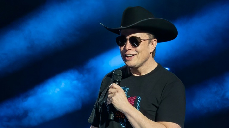 Elon Musk d&eacute;termin&eacute; &agrave; racheter et transformer Twitter, co&ucirc;te que co&ucirc;te