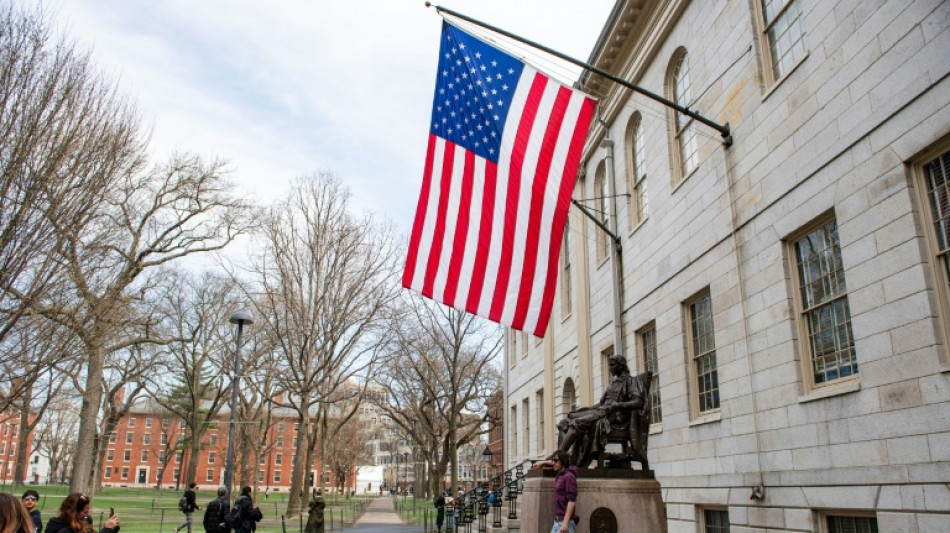 Trump redobla amenazas a Harvard que se niega a plegarse a sus exigencias 