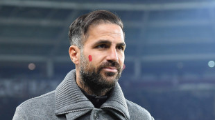 Fabregas "Como da Europa? Teniamo i piedi per terra"