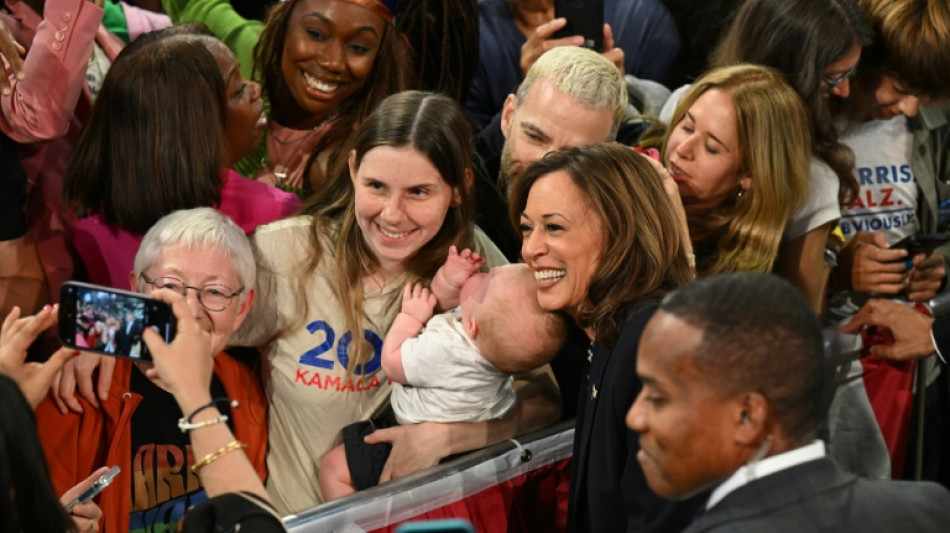 Kamala acusa Trump de estar 'obcecado' em dividir o pa&iacute;s