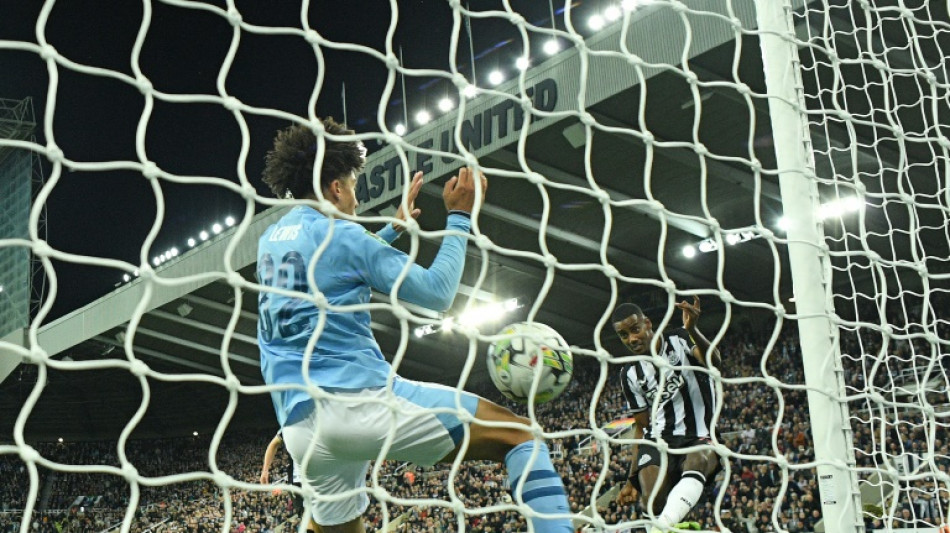 Manchester City &eacute; eliminado da Copa da Liga Inglesa pelo Newcastle