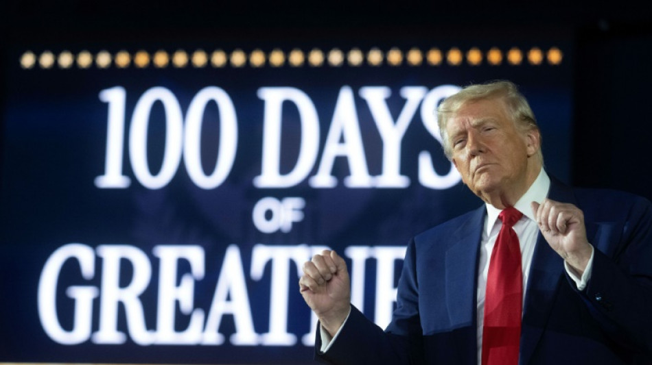 100 Tage Trump: US-Präsident sieht glänzende Zukunft für Autoindustrie