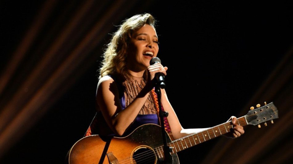 Juanes, Natalia Lafourcade y Peso Pluma vencen en categor&iacute;as latinas de los Grammy