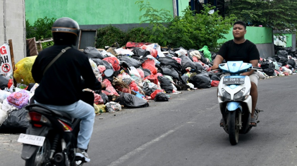 La paradis&iacute;aca isla indonesia de Bali se ahoga en basura