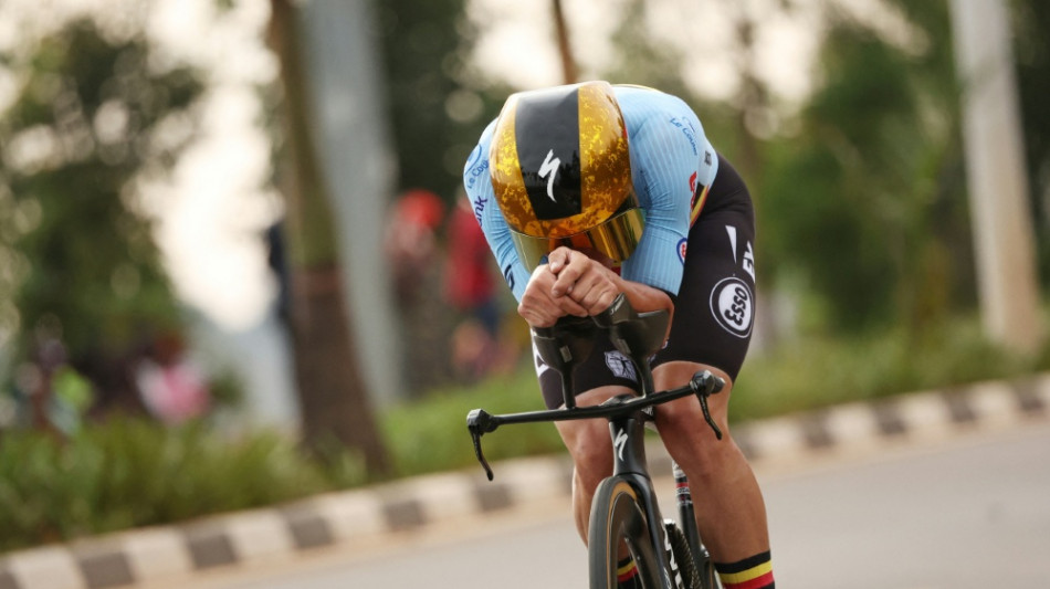 Pogacar überholt: Evenepoel bleibt Zeitfahr-Weltmeister