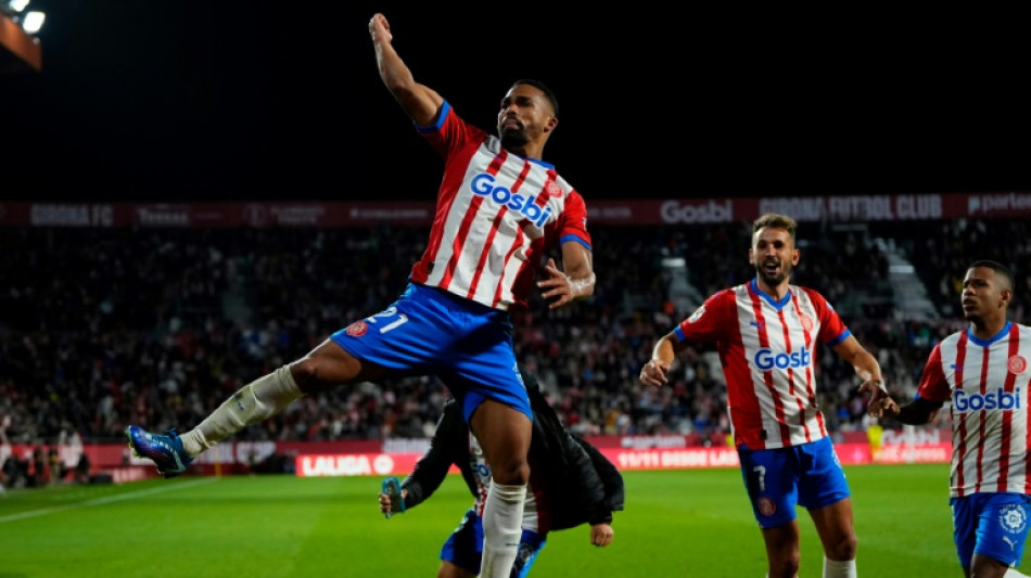Girona vence Celta com gol nos acr&eacute;scimos e &eacute; l&iacute;der provis&oacute;rio do Espanhol