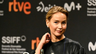 Jennifer Lawrence critica os EUA e Israel antes de receber o prêmio honorário em San Sebastián