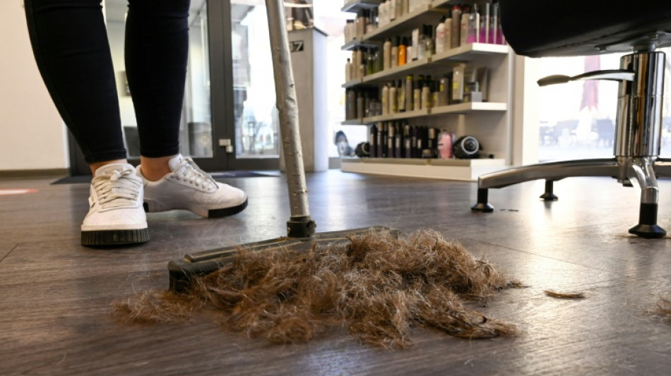 Gesetzentwurf gegen Schwarzarbeit: Strengere Regeln f&uuml;r Barbershops und Nagelstudios