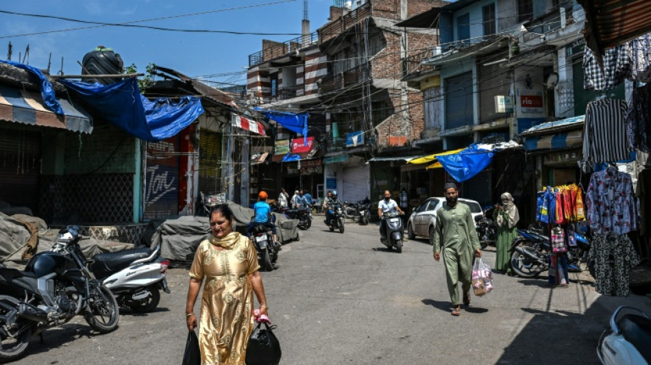 Retour au calme apr&egrave;s le cessez-le-feu &agrave; la fronti&egrave;re entre l'Inde et le Pakistan