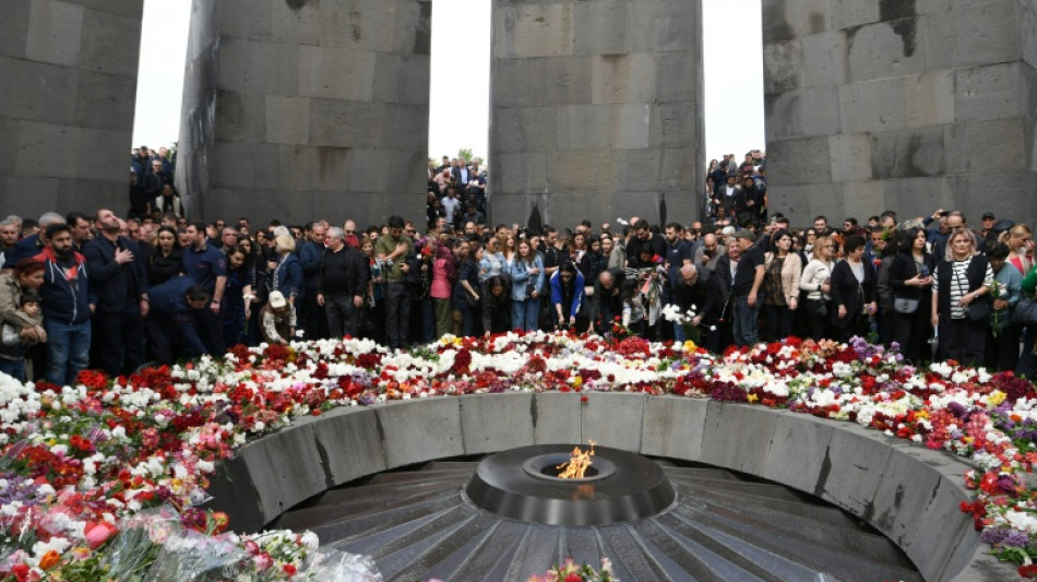 Grief and discontent as Armenia marks WWI mass murders anniversary 

