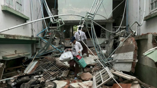 Recherches tous azimuts pour les survivants d'un s&eacute;isme meurtrier en Birmanie et en Tha&iuml;lande