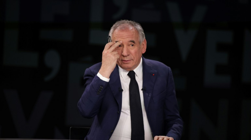 Bayrou vante un gouvernement "d'exp&eacute;rience", avec le retour de Borne, Valls et Darmanin