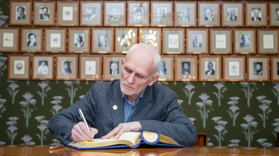 Belarussischer Dissident Bjaljazki fordert weiteren politischen Druck gegen Minsk