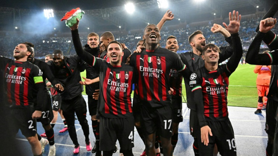Milan empata com Napoli (1-1) e avan&ccedil;a &agrave;s semifinais da Champions
