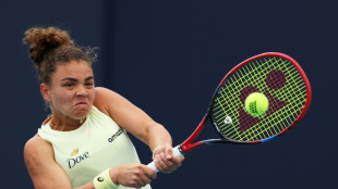 Paolini powers into Miami semi-finals