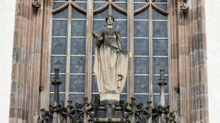 Mann in Hinterhof erstochen: Lange Haftstrafen f&uuml;r zwei junge Angeklagte in Wuppertal