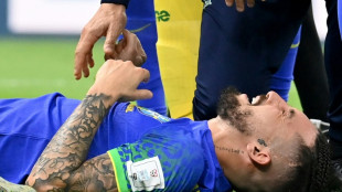Los brasile&ntilde;os Gabriel Jesus y Alex Telles, fuera del Mundial de Catar
