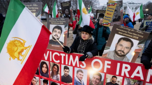 Los iran&iacute;es cuentan la "pesadilla" de la represi&oacute;n de los ayatol&aacute;s