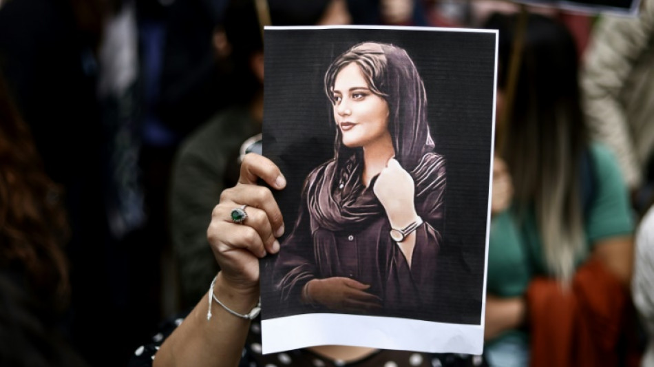 Iran: r&eacute;pression et chagrin un an apr&egrave;s la mort de Mahsa Amini