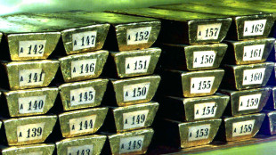 Nuovo record per l'argento a 115 dollari, l'oro a 5.090