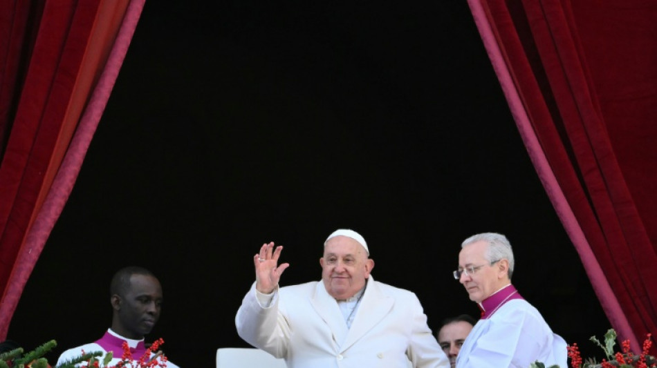 Papa pede no Natal para 'superar divis&otilde;es' em um mundo ofuscado por conflitos