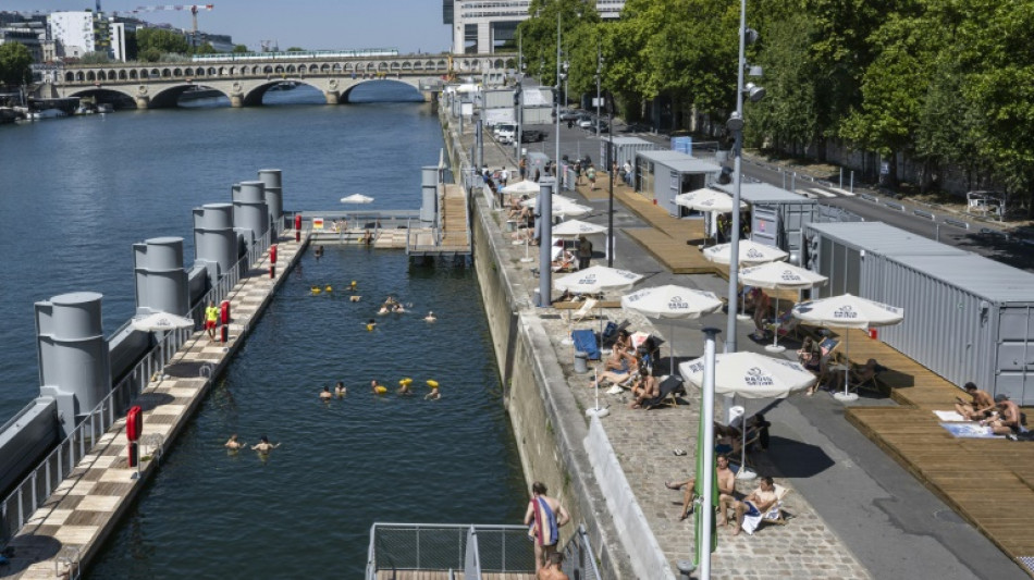 Chaleur à Paris: se baigner dans la Seine, "quelle aubaine !"