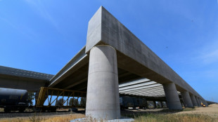 Calif&oacute;rnia processa governo dos EUA por cancelamento de verba para trem de alta velocidade