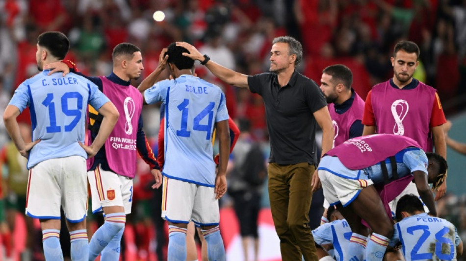 Pass-masters Spain fail World Cup test, face identity crisis