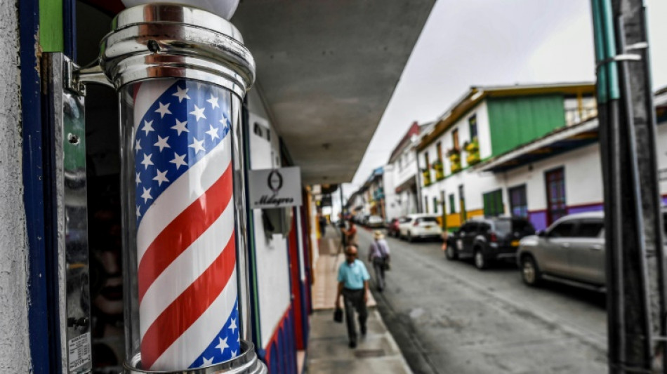 Petro dice que los colombianos deben manifestarse en EEUU contra el impuesto a las remesas