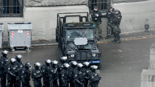 Unos 600.000 serbios piden a la ONU que investigue el uso de un arma sonora contra manifestantes