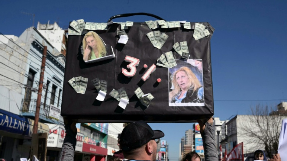 El gobierno argentino anuncia una intervenci&oacute;n en el mercado cambiario para contener el d&oacute;lar