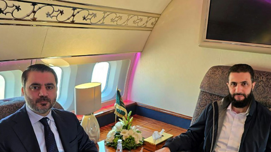 Presidente s&iacute;rio viaja &agrave; Ar&aacute;bia Saudita em sua primeira visita ao exterior