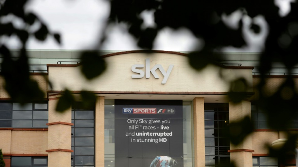El grupo de medios brit&aacute;nico Sky analiza suprimir 2.000 empleos