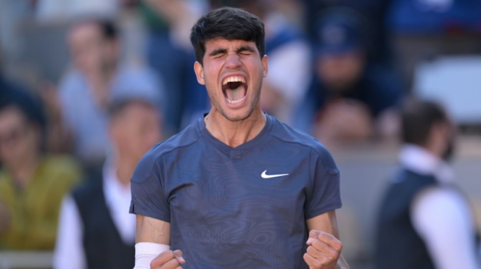 Alcaraz vence Sinner e vai &agrave; sua primeira final de Roland Garros