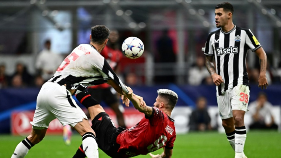 Milan empata com Newcastle (0-0) em casa na 1&ordf; rodada da Liga dos Campe&otilde;es