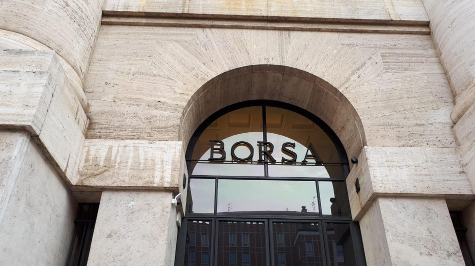 Borsa: Milano debole con incertezze di Wall street, male Stm